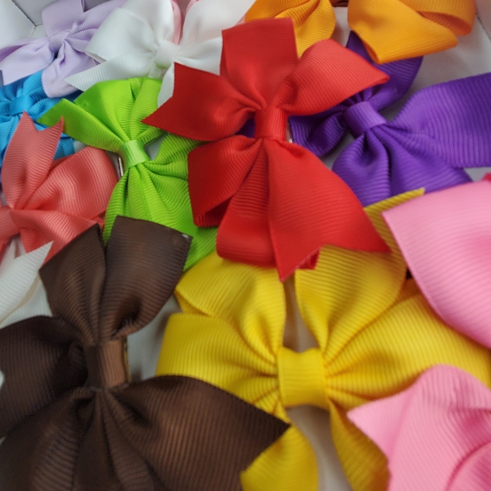 Random colored bow pack of 14
